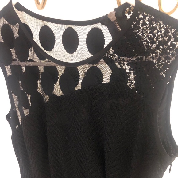 Black lace dress from Nannette Lepore size 4 - Picture 4 of 7